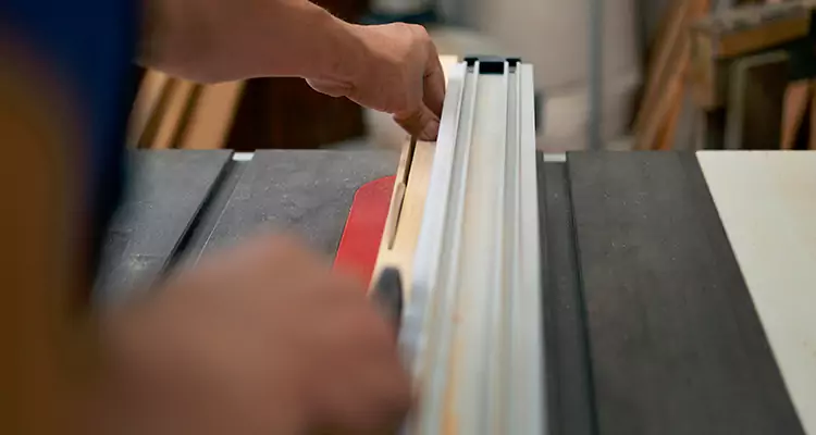 Bifold Door Seal Repair in Melbourne, FL