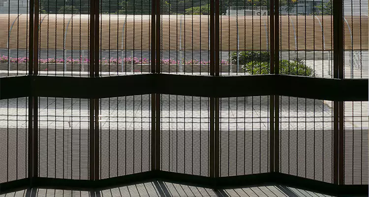 Front Screen Door Repair in Melbourne, FL